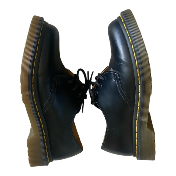 Dr Martens 11837 Black Oxford Shoes Women's Size US 6 L Lace Up Smooth Leather - Picture 3 of 7
